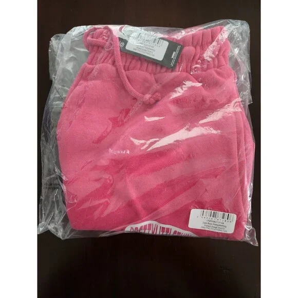 NWT PrettyLittleThing Pink Shorts Dark Rose Fleece Logo Elastic Waist Size Small - Picture 4 of 5